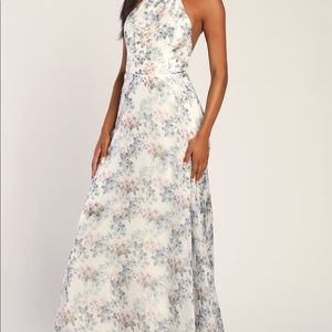 NWT Lulu’s Ivory Floral Backless Maxi